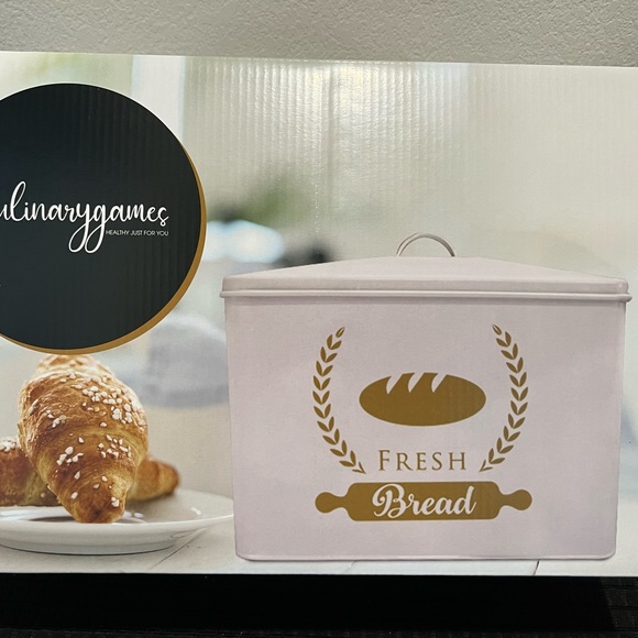 New Culinary Games Metal Bread box - Picture 2 of 6